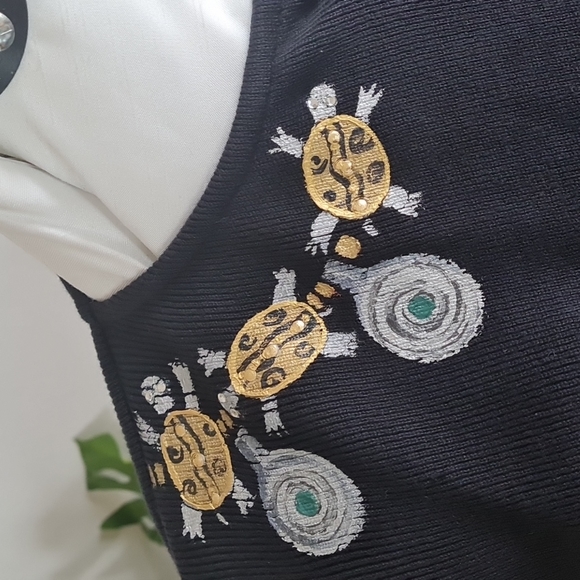 Turtle wareble  art hand painted Cardigan size Medium - Picture 15 of 17
